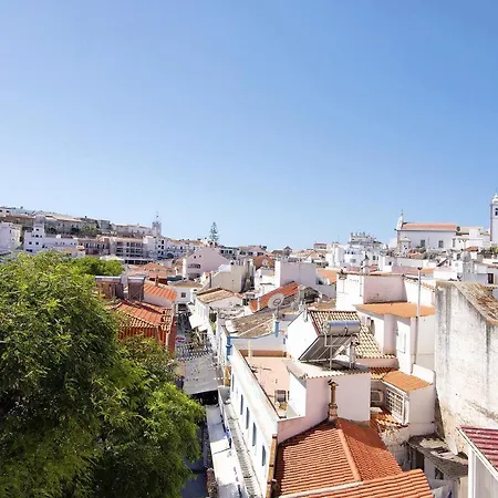 Hanna's Sunny Apartman Albufeira