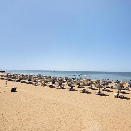 Hanna's Sunny Апартаменты Албуфейра